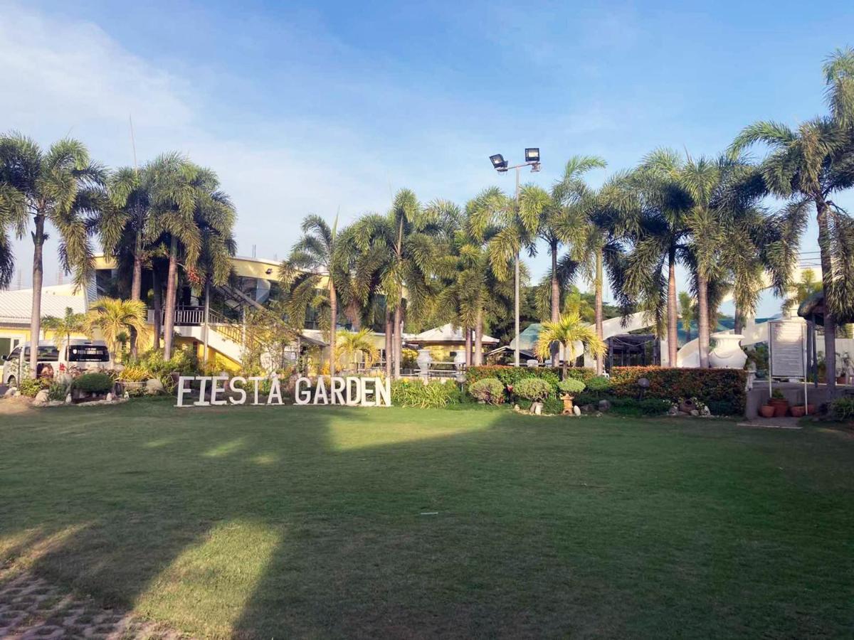 Fiesta Garden Hotel Vigan Exteriör bild